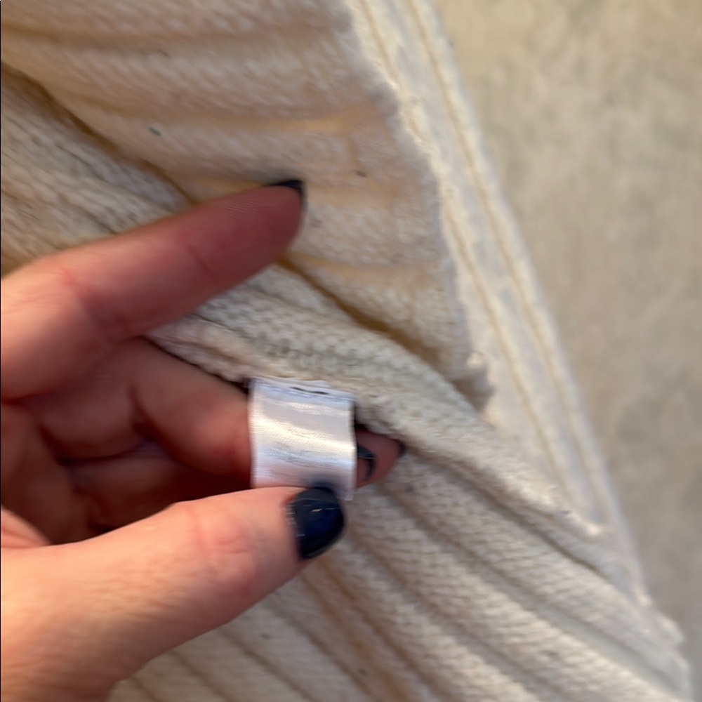 Express Cream Ribbed Cardigan - Picture 3 of 5